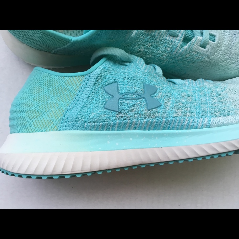 Under Armour athletic shoes ultra light shoes UA SpeedForm base breathable shoe - Picture 9 of 11